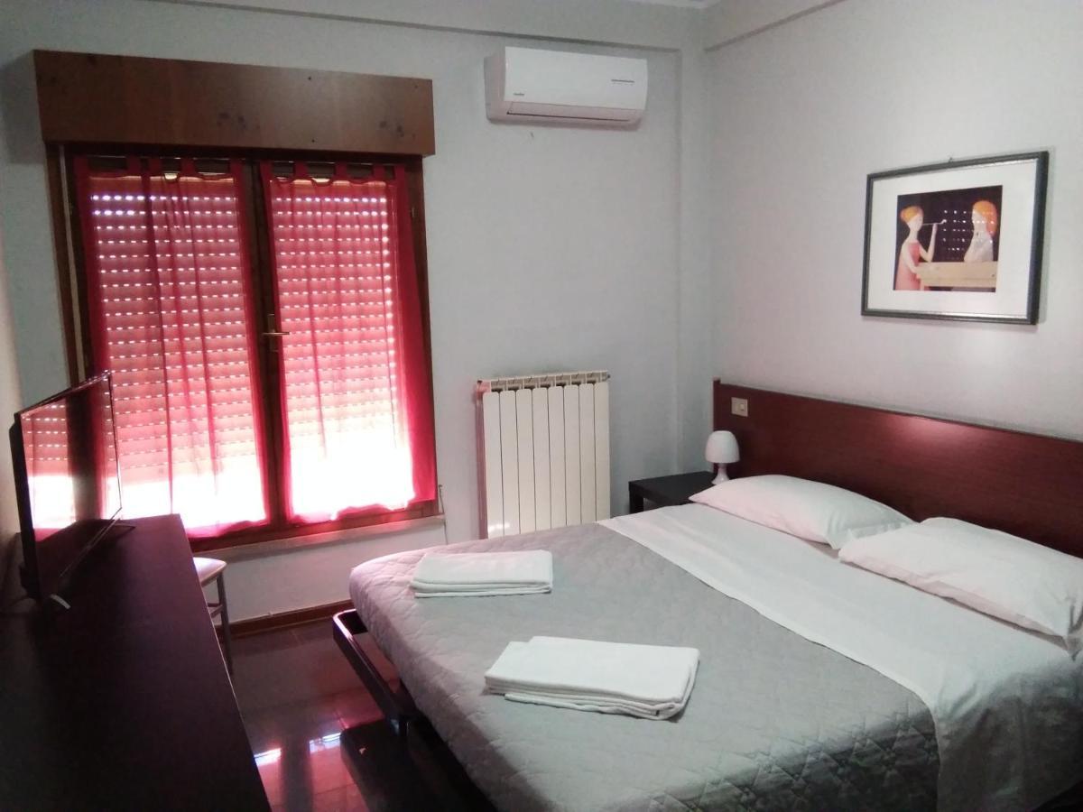 Hotel Rose&Crown Correggio Buitenkant foto