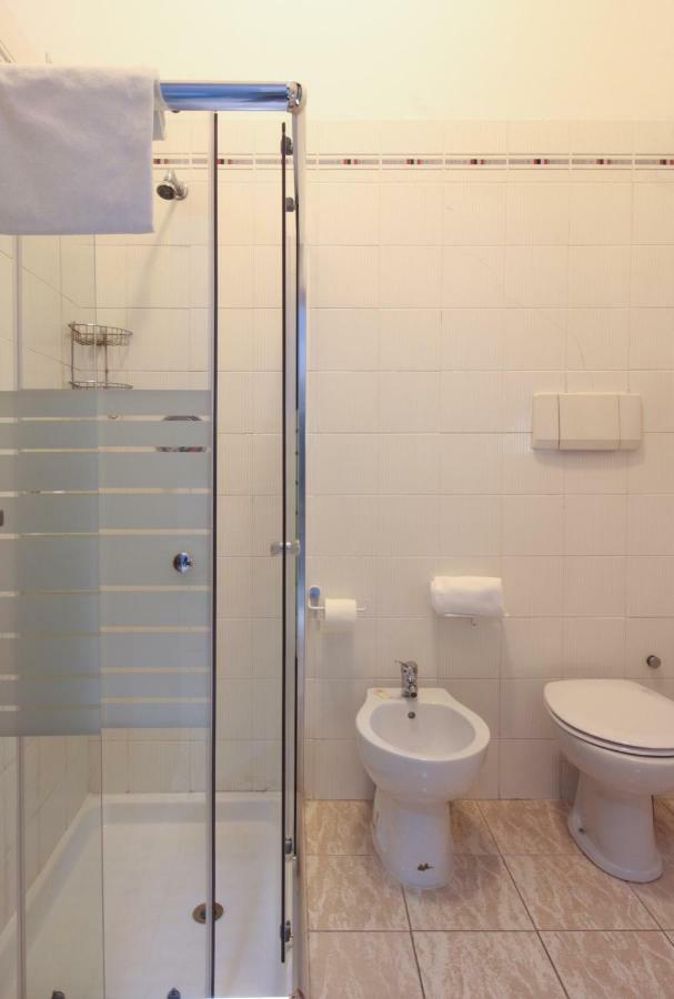 Hotel Rose&Crown Correggio Buitenkant foto