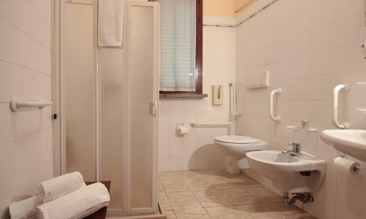 Hotel Rose&Crown Correggio Buitenkant foto